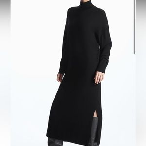 COS LIGHTWEIGHT MERINO-WOOL TURTLENECK DRESS size small brand new never worn